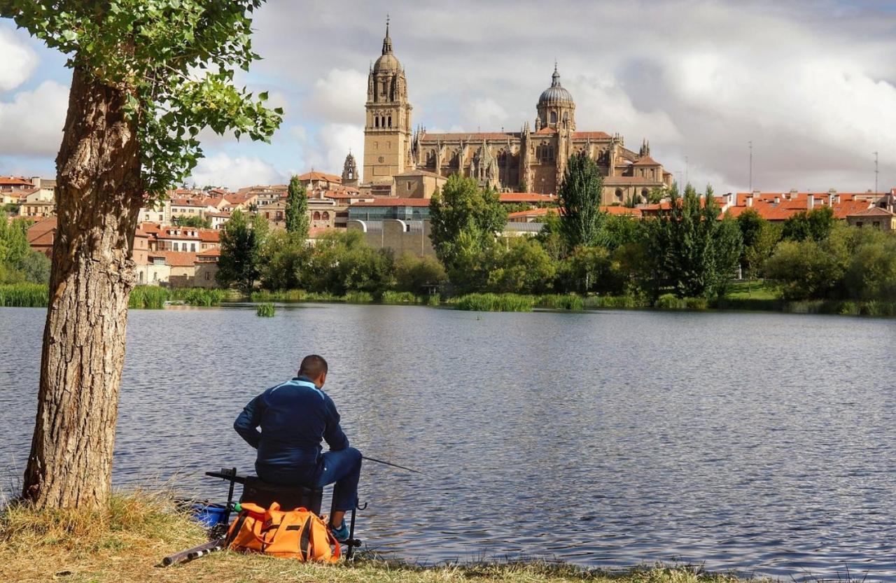 Pension Virginia By Vivere Stays Salamanca Exteriör bild